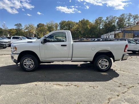 New 2024 RAM 2500 Tradesman w/ Chrome Appearance Group image 8