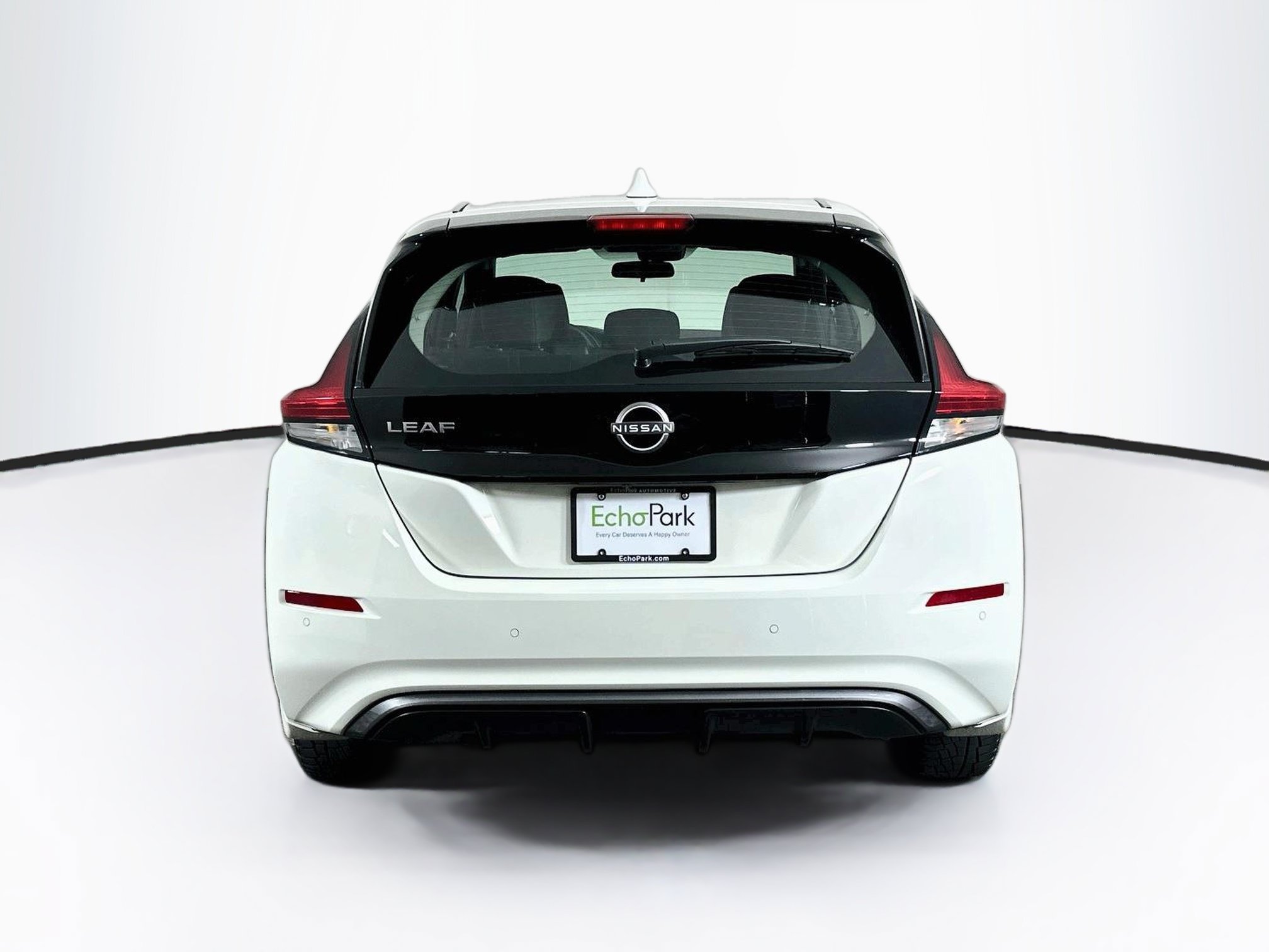 Used 2025 Nissan Leaf S FWD image 7