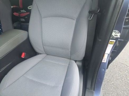 Used 2018 Subaru Outback 2.5i Premium image 12