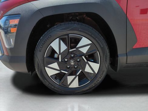 Used 2024 Hyundai Kona SEL FWD image 24