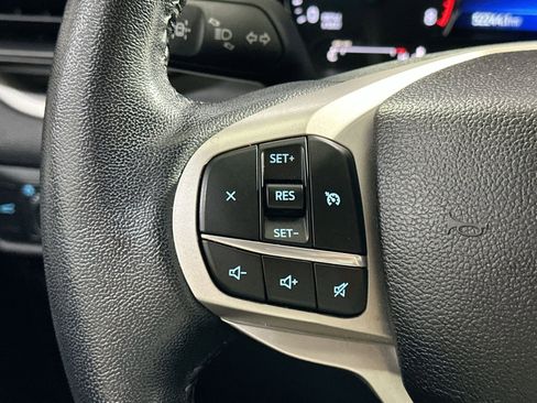 Used 2022 Ford Explorer XLT image 20