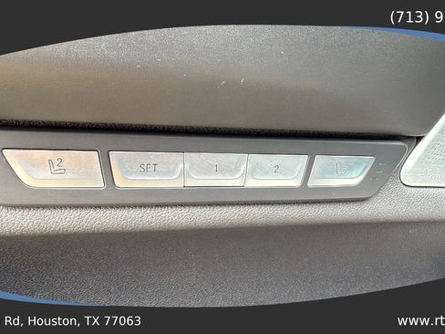 Used 2016 BMW 750i xDrive image 24