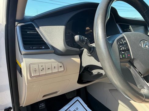 Used 2016 Hyundai Tucson Limited w/ Option Group 03 image 12