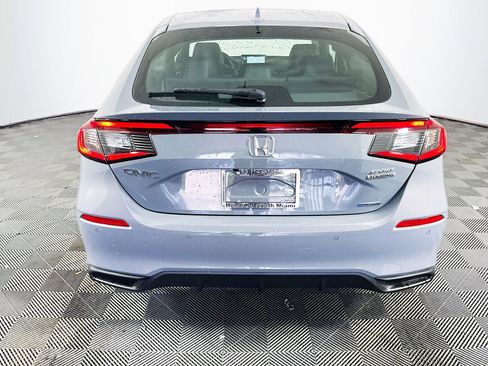 Used 2025 Honda Civic Sport Touring image 5