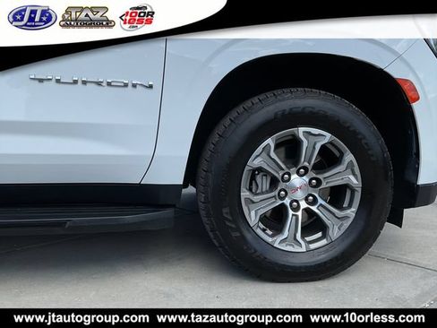 Used 2021 GMC Yukon XL SLE w/ Gmc Pro Safety Plus Package AWD/4WD image 9