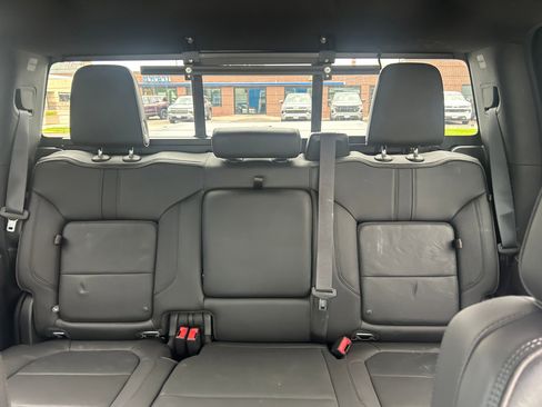 Used 2022 Chevrolet Silverado 3500 High Country image 27