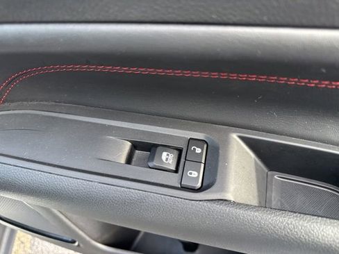 Used 2024 Jeep Compass Trailhawk image 18