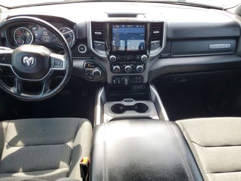 Used 2022 RAM 1500 Big Horn AWD/4WD image 32