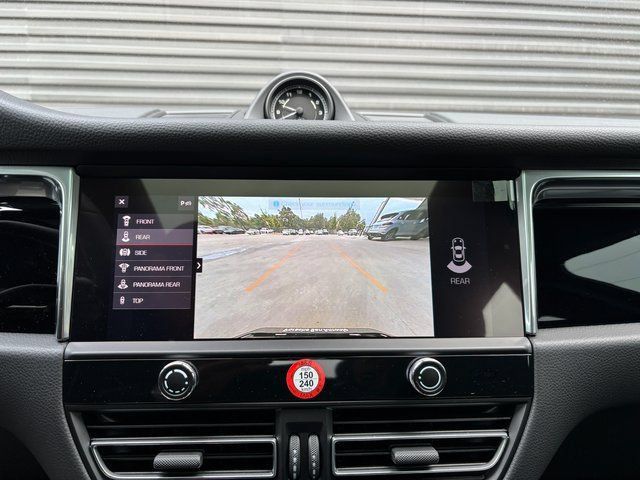 Certified 2026 Porsche Macan AWD/4WD image 20