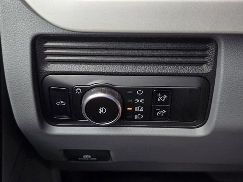 Used 2024 Ford F250 XL w/ XL Chrome Package AWD/4WD image 21