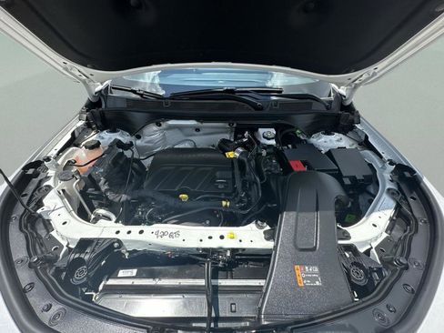 Used 2025 Buick Envista Sport Touring w/ Convenience I Package FWD image 26