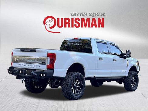 Used 2019 Ford F250 Platinum w/ Platinum Ultimate Package image 5
