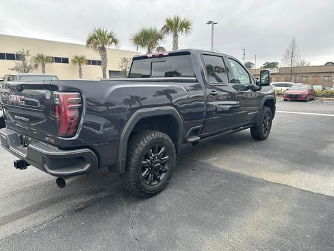 Used 2026 GMC Sierra 2500 AT4 w/ AT4 Premium Plus Package image 7