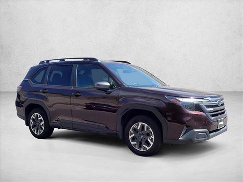 Used 2026 Subaru Forester Premium AWD/4WD image 5