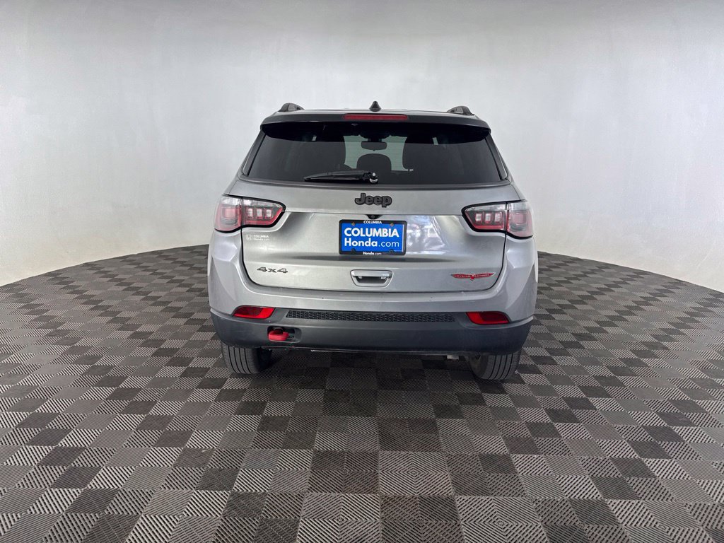 Used 2019 Jeep Compass Trailhawk AWD/4WD image 6