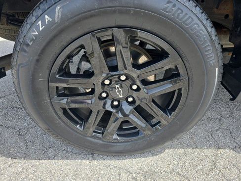 Used 2023 Chevrolet Silverado 1500 Custom RWD image 11