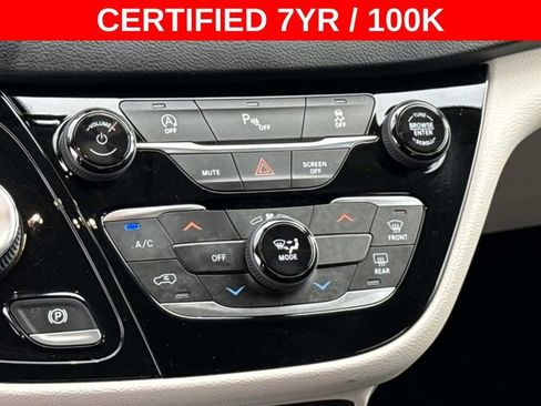 Used 2020 Chrysler Voyager LX w/ Cold Weather Group image 18