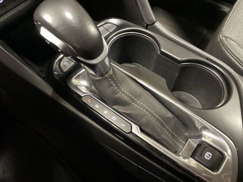 Used 2020 Buick Encore GX Preferred FWD image 28