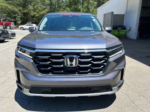 Used 2025 Honda Pilot EX-L image 2