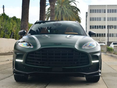 Used 2023 Aston Martin DBX 707 AWD/4WD image 7