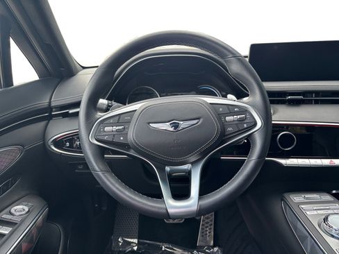 Used 2025 Genesis GV70 3.5T Sport w/ Sport Advanced Package image 12