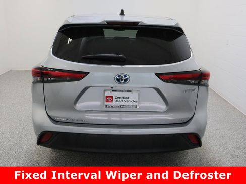 Certified 2023 Toyota Highlander LE image 8