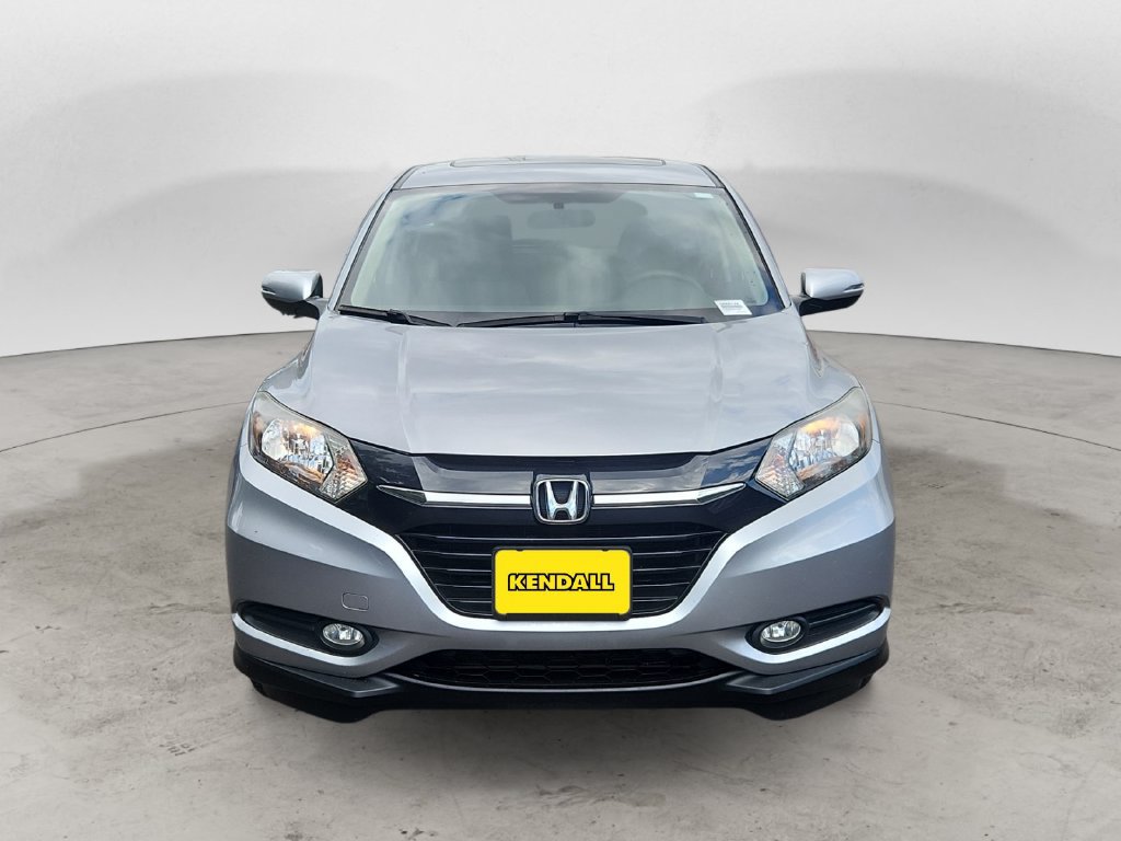 Used 2017 Honda HR-V EX image 2