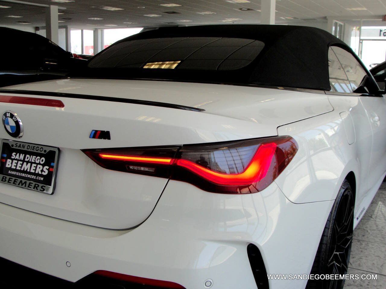 Used 2022 BMW 430i Convertible w/ M Sport Package RWD image 13