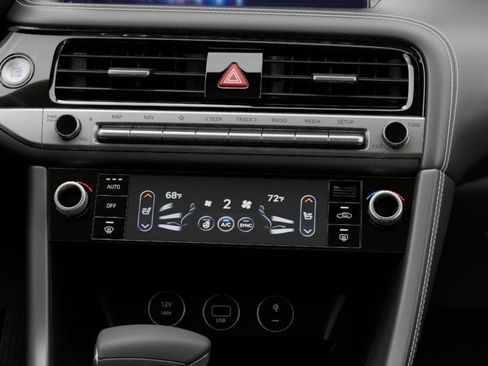 New 2026 Genesis G70 2.5T image 23