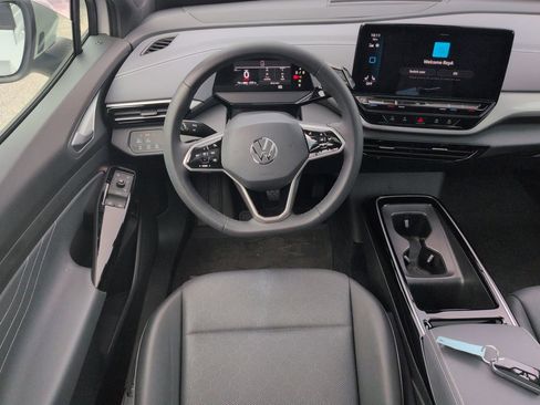Used 2023 Volkswagen ID.4 Pro S image 25