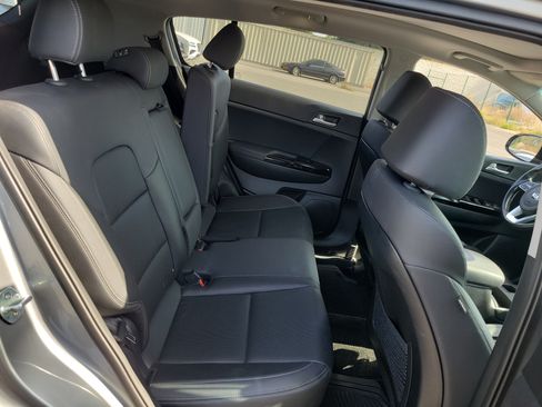 Used 2022 Kia Sportage EX FWD image 24