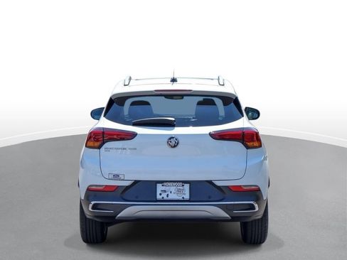 Used 2021 Buick Encore GX Essence w/ Advanced Technology Package AWD/4WD image 7