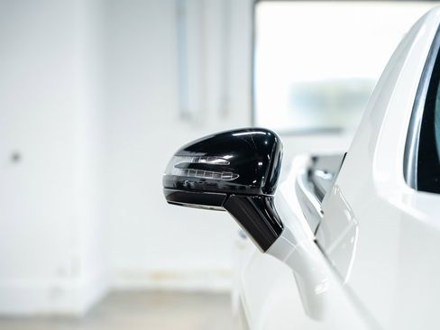 Used 2017 Mercedes-Benz SL 63 AMG image 12