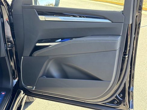 New 2026 Cadillac Escalade Sport w/ Touring Package image 8