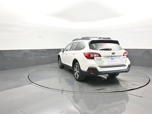 Used 2018 Subaru Outback 2.5i Premium image 5