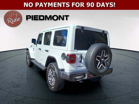 New 2026 Jeep Wrangler Unlimited Sahara AWD/4WD image 8