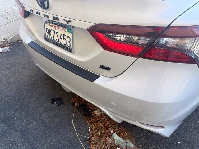 Used 2024 Toyota Camry SE FWD image 11