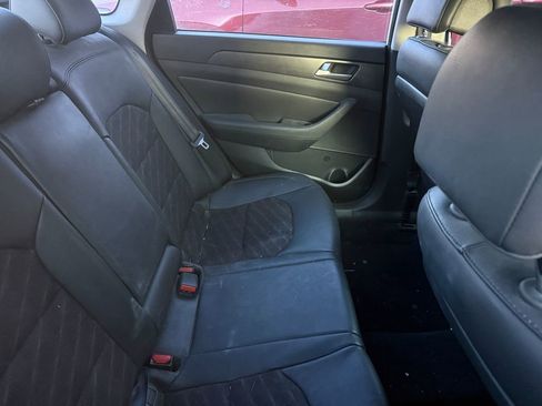 Used 2016 Hyundai Sonata Sport w/ Option Group 02 image 15