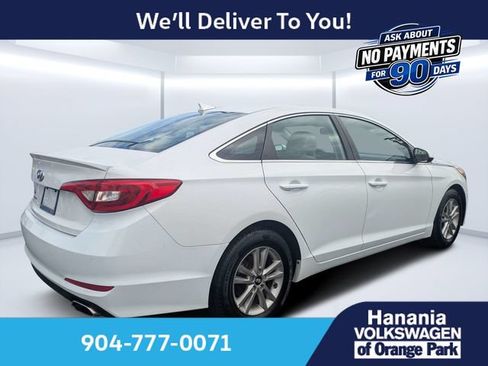 Used 2016 Hyundai Sonata SE FWD image 3