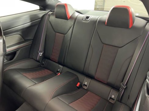 Certified 2025 BMW M4 CS AWD/4WD image 22