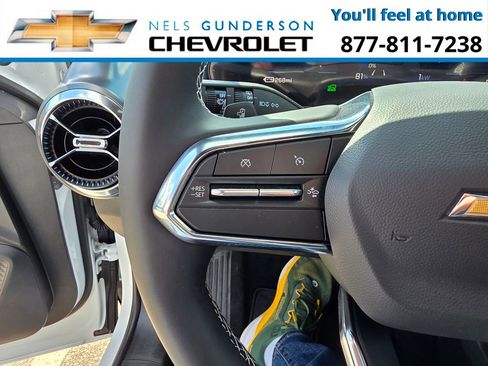 New 2026 Chevrolet Equinox EV LT w/ Comfort Package FWD image 28