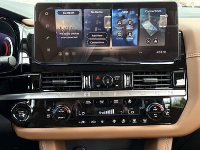New 2026 Nissan Pathfinder Platinum