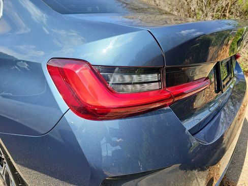 Certified 2025 BMW 330i Sedan w/ Premium Package image 37