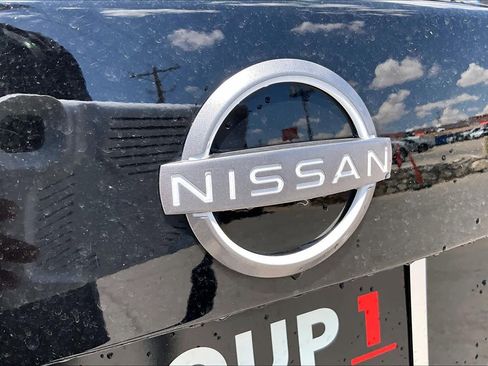 Used 2024 Nissan Sentra SV FWD image 10