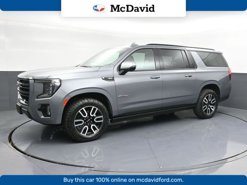 Used 2022 GMC Yukon XL AT4 image 1