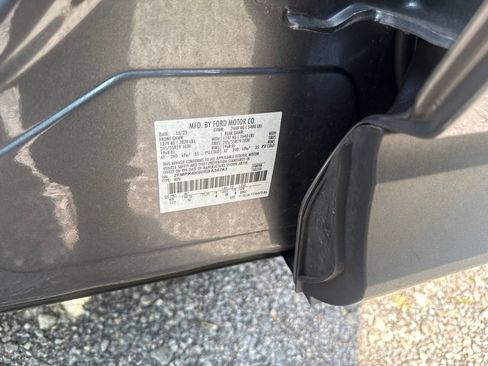 Used 2024 Ford Edge Titanium AWD/4WD image 13