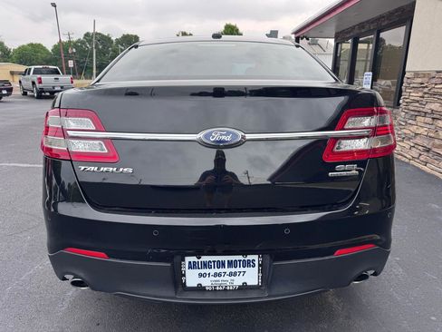Used 2018 Ford Taurus SEL w/ Equipment Group 201A FWD image 4
