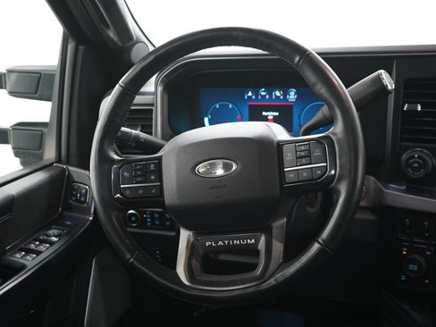 Used 2025 Ford F350 Platinum AWD/4WD image 18