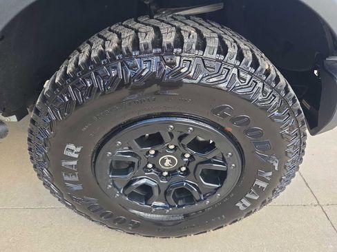 Used 2022 Ford Bronco Wildtrak AWD/4WD image 19