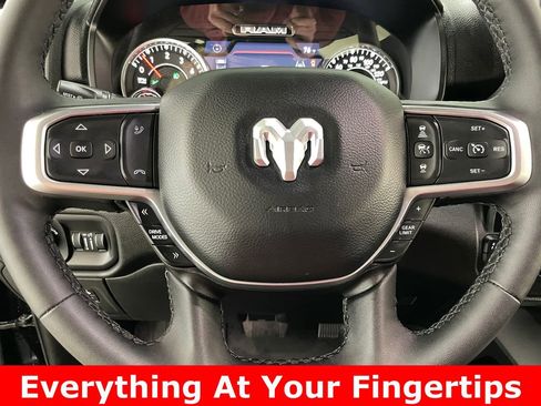 Used 2025 RAM 1500 Big Horn AWD/4WD image 5